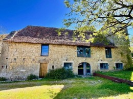 1488  - RAVISSANTE MAISON DE CHARME EN PIERRES AVEC PIGEONNIER , RENOVEE PAR ARCHITECTE, A DIX MINUTES DE FIGEAC, AU SUD, VERS AVEYRON 