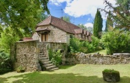 1326 - GRANDE PROPRIETE DE PLUS DE 70 HA, DANS LA PARC NATIONAL REGIONAL DES CAUSSES , AUX ENVIRONS DE CAJARC (LOT)