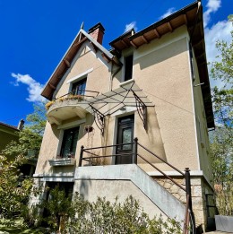 1428 - BELLE VILLA 