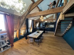 1539 - SUPERBE APPARTEMENT T 3 EN DUPLEX , RÉNOVATION ÉLÉGANTE , TENDANCE, ET DE QUALITÉ, TRES BON DPE,  DANS FIGEAC (LOT)