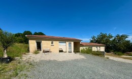 1492 - DEUX VILLAS NEUVES, LOUÉES, SUR 1293 m2 DE TERRAIN A FIGEAC (LOT) EXCELLENT RAPPORT