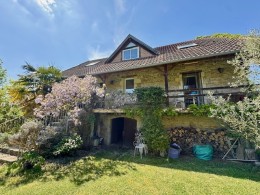 1606 - RAVISSANT ENCLOS QUERCYNOIS , AVEC VUE PANORAMIQUE, JOLIE DEPENDANCE LONGÈRE, TRES PROCHE DE FIGEAC (LOT) 1606 - RAVISSANT ENCLOS QUERCYNOIS , AVEC VUE PANORAMIQUE, JOLIE DEPENDANCE LONGÈRE, TRES PROCHE DE FIGEAC (LOT)