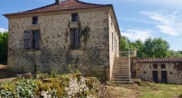 1594 - PETIT HAMEAU QUERCYNOIS DE CHARME A RENOVER SUR 4818 M2 DE TERRAIN, TRES PROCHE DE FIGEAC (LOT) 1594 - PETIT HAMEAU QUERCYNOIS DE CHARME A RENOVER SUR 4818 M2 DE TERRAIN, TRES PROCHE DE FIGEAC (LOT)