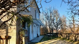 1527 - ELEGANTE MAISON DE MAITRE, RENOVATION RECENTE, AVEC DEPENDANCE GARAGE ATELIER SUR 3900 M2, TRES PROCHE DE FIGEAC (LOT)